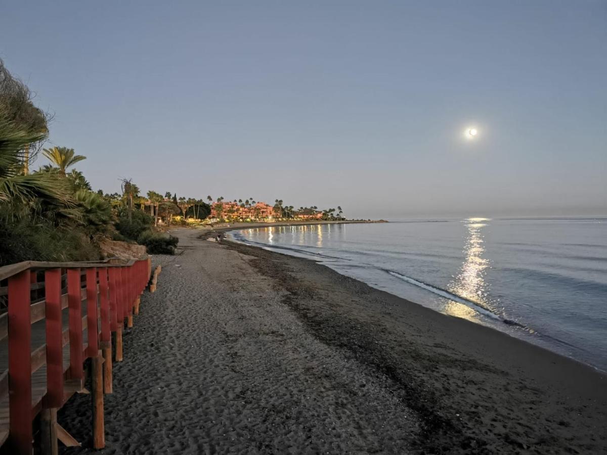 Seaside View Apartment Estepona Esterno foto